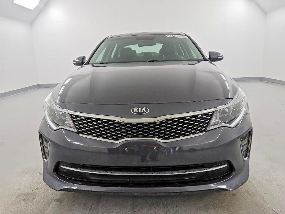 65180586 :رقم المزاد ، 5XXGT4L38JG243008 vin ، 2018 Kia Optima مزاد بيع