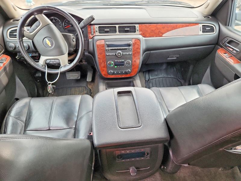 Aukcja sprzedaży 2013 Chevrolet Suburban, vin: 1GNSKJE74DR185001, numer aukcji: 65611826