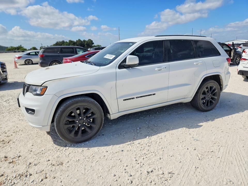 64752886 :رقم المزاد ، 1C4RJEAG8NC127615 vin ، 2022 Jeep Grand Cherokee مزاد بيع