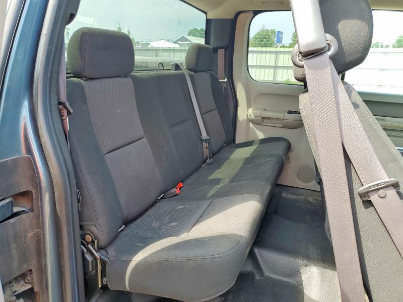 63795606 :رقم المزاد ، 1GT22ZCG8BZ431426 vin ، 2011 Gmc Sierra مزاد بيع