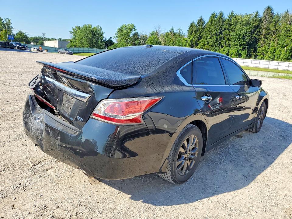 63400126 :رقم المزاد ، 1N4AL3AP6FC497979 vin ، 2015 Nissan Altima مزاد بيع