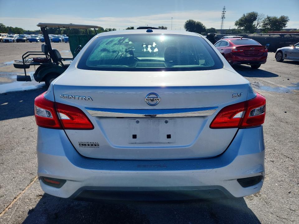 2018 Nissan Sentra მანქანა იყიდება აუქციონზე, vin: 3N1AB7AP0JL659612, აუქციონის ნომერი: 66023946
