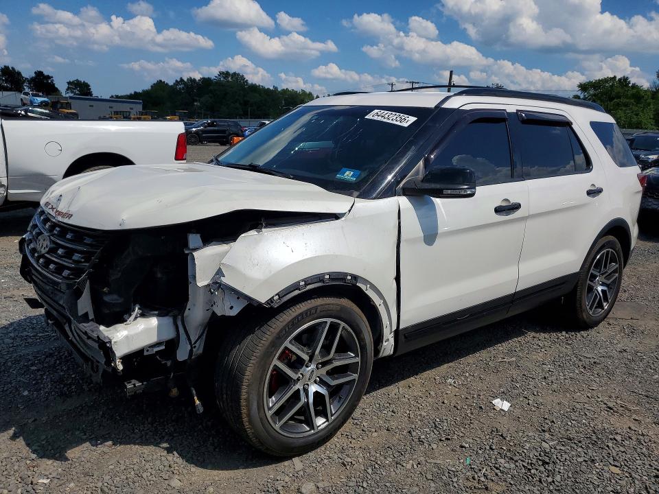 64432356 :رقم المزاد ، 1FM5K8GT4HGC02269 vin ، 2017 Ford Explorer مزاد بيع