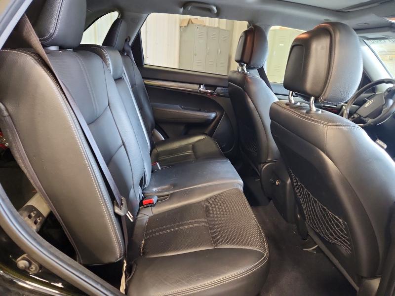 63571436 :رقم المزاد ، 5XYKW4A2XBG092942 vin ، 2011 Kia Sorento مزاد بيع