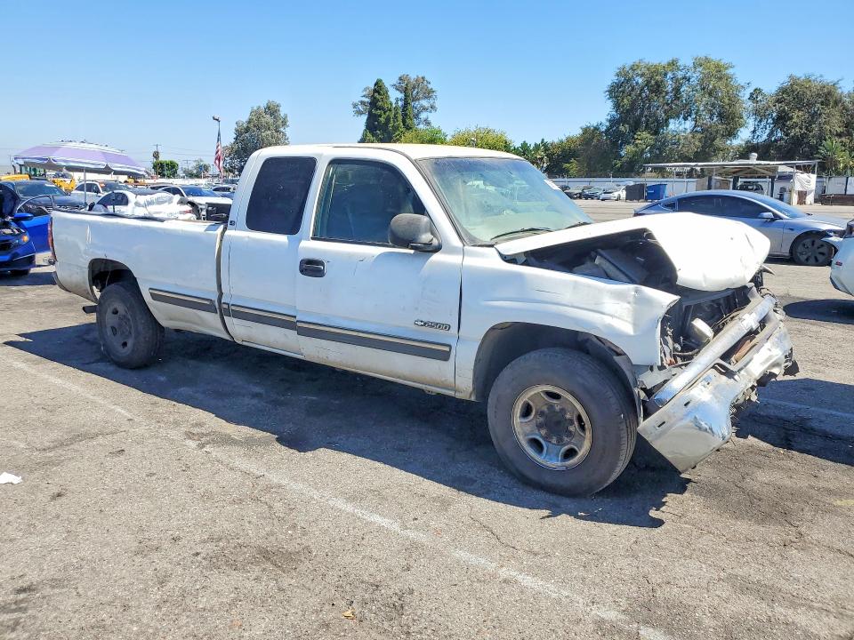 Продажа на аукционе авто 2000 Chevrolet Silverado, vin: 1GCGC29U7YE292638, номер лота: 63671736