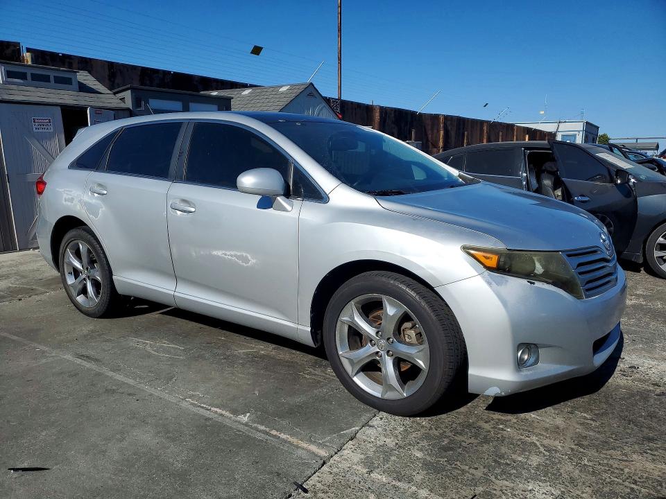 65364856 :رقم المزاد ، 4T3ZK3BB9AU028507 vin ، 2010 Toyota Venza مزاد بيع