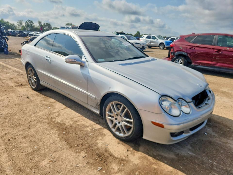 Продажа на аукционе авто 2008 Mercedes-benz Clk, vin: WDBTJ56H38F236010, номер лота: 64042406