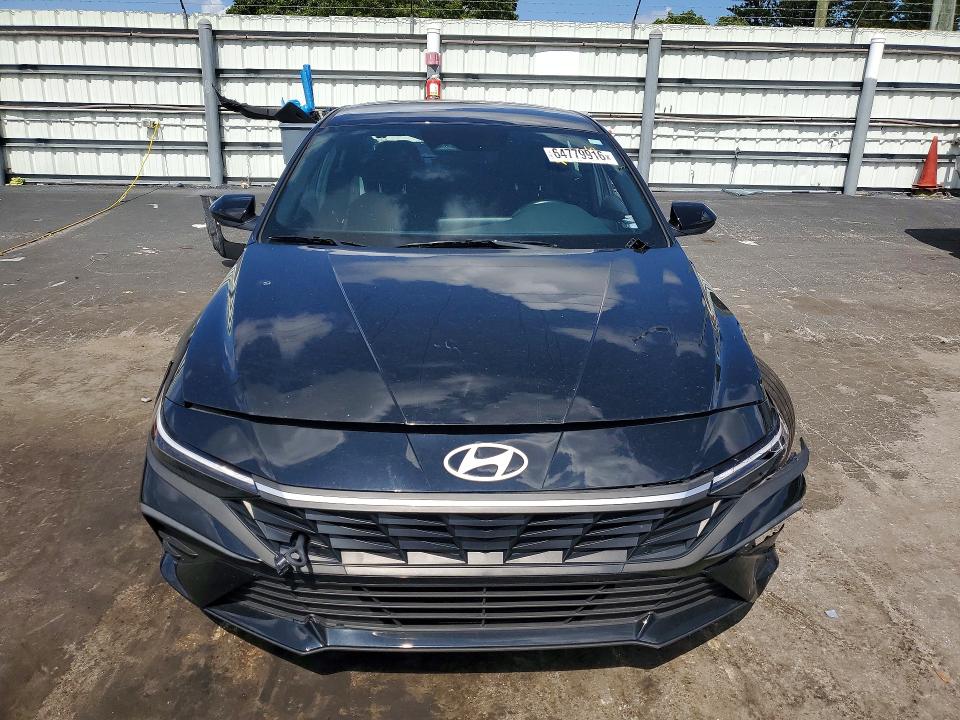 2025 Hyundai Elantra მანქანა იყიდება აუქციონზე, vin: KMHLM4DG0SU897781, აუქციონის ნომერი: 64779916