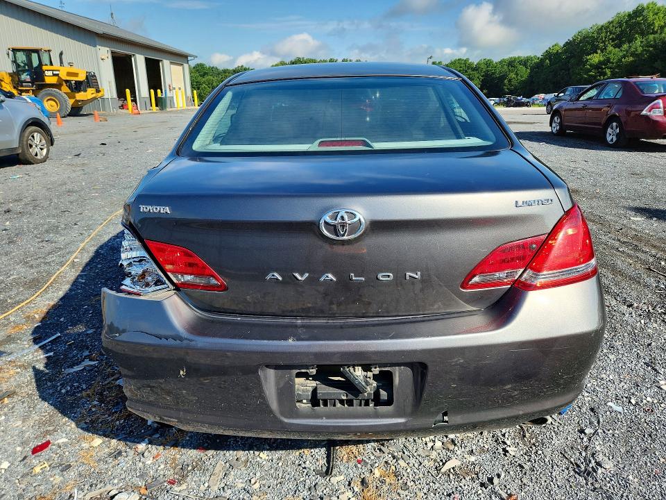 63924926 :رقم المزاد ، 4T1BK36B06U101064 vin ، 2006 Toyota Avalon مزاد بيع