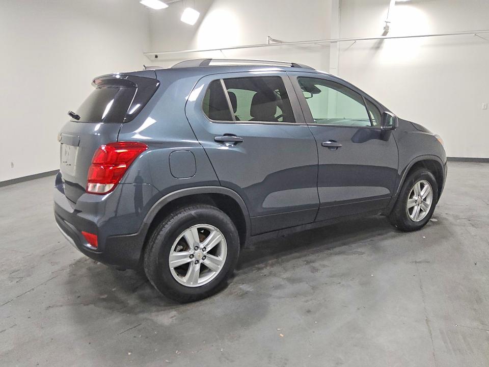 Продаж на аукціоні авто 2021 Chevrolet Trax, vin: KL7CJPSB6MB339614, номер лоту: 64326596