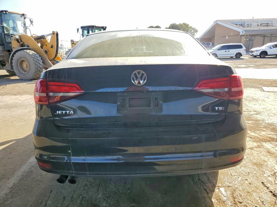 Aukcja sprzedaży 2017 Volkswagen Jetta, vin: 3VW2B7AJ5HM355769, numer aukcji: 64323176