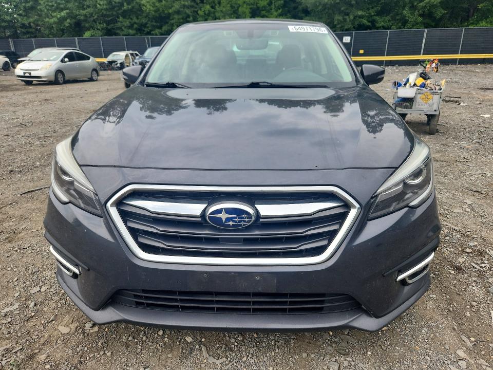 Продаж на аукціоні авто 2018 Subaru Legacy, vin: 4S3BNAN61J3030735, номер лоту: 64971796
