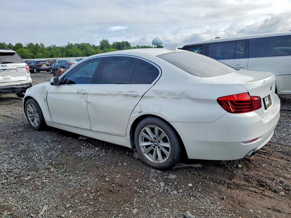 64797436 :رقم المزاد ، WBA5A5C56GD526477 vin ، 2016 Bmw 528 مزاد بيع