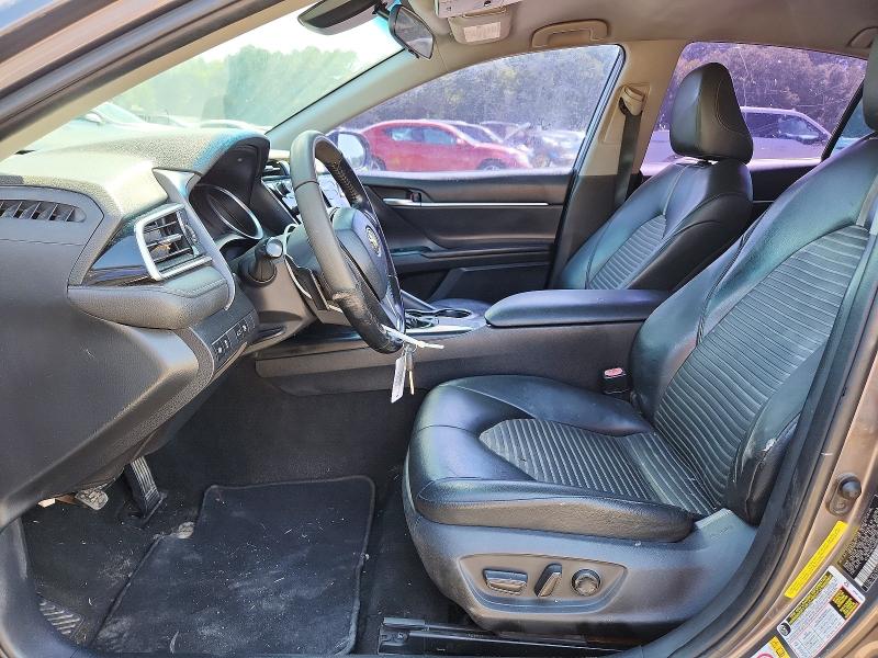 2018 Toyota Camry მანქანა იყიდება აუქციონზე, vin: 4T1B11HK4JU590484, აუქციონის ნომერი: 64144026