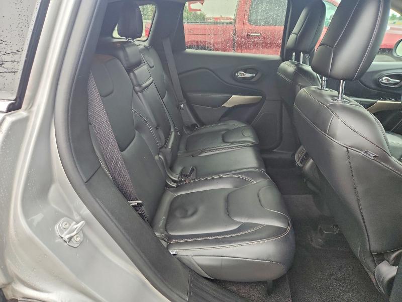 64915396 :رقم المزاد ، 1C4PJMDS9HW568237 vin ، 2017 Jeep Cherokee مزاد بيع