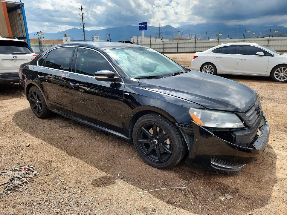 2014 Volkswagen Passat მანქანა იყიდება აუქციონზე, vin: 1VWAT7A39EC059256, აუქციონის ნომერი: 64982476