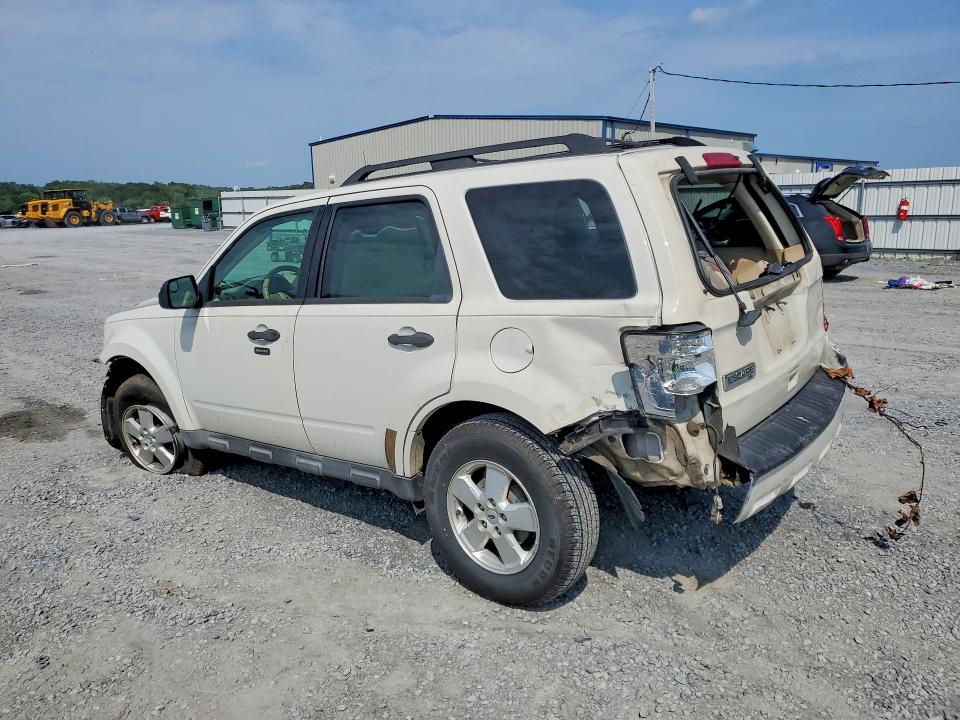 63786366 :رقم المزاد ، 1FMCU0D77BKB79357 vin ، 2011 Ford Escape مزاد بيع