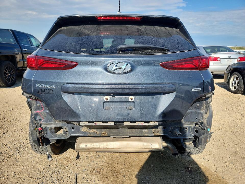 64634876 :رقم المزاد ، KM8K6CAA3JU073076 vin ، 2018 Hyundai Kona مزاد بيع