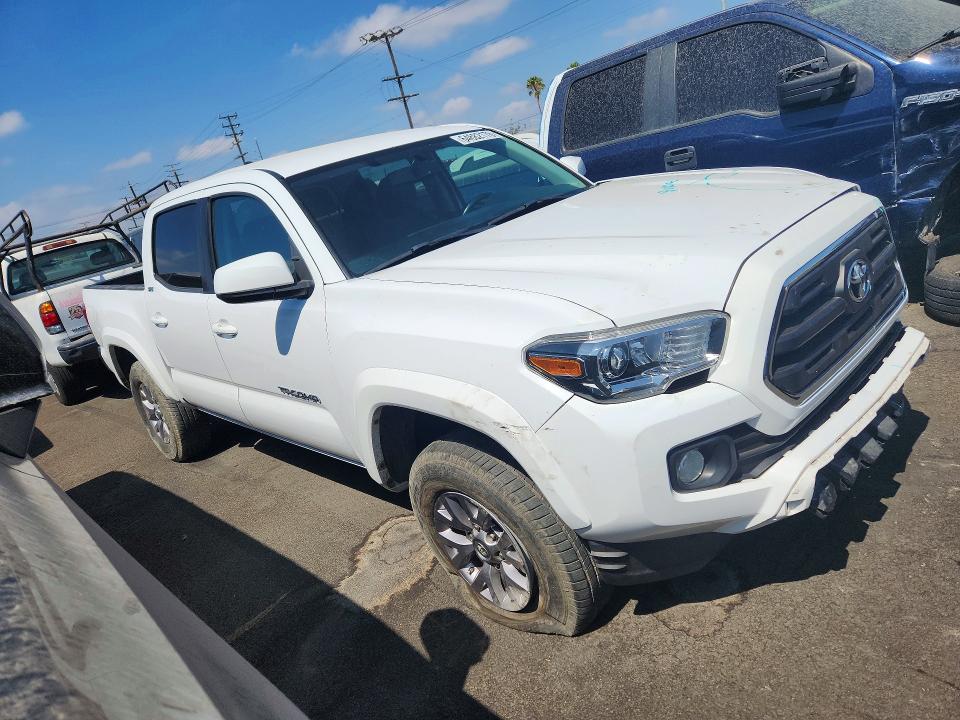 Продажа на аукционе авто 2016 Toyota Tacoma, vin: 3TMAZ5CN0GM002756, номер лота: 64682176