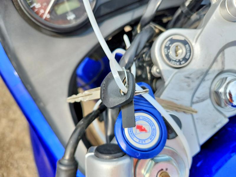 64841786 :رقم المزاد ، JS1GN79A822100367 vin ، 2002 Suzuki Gsx600 مزاد بيع