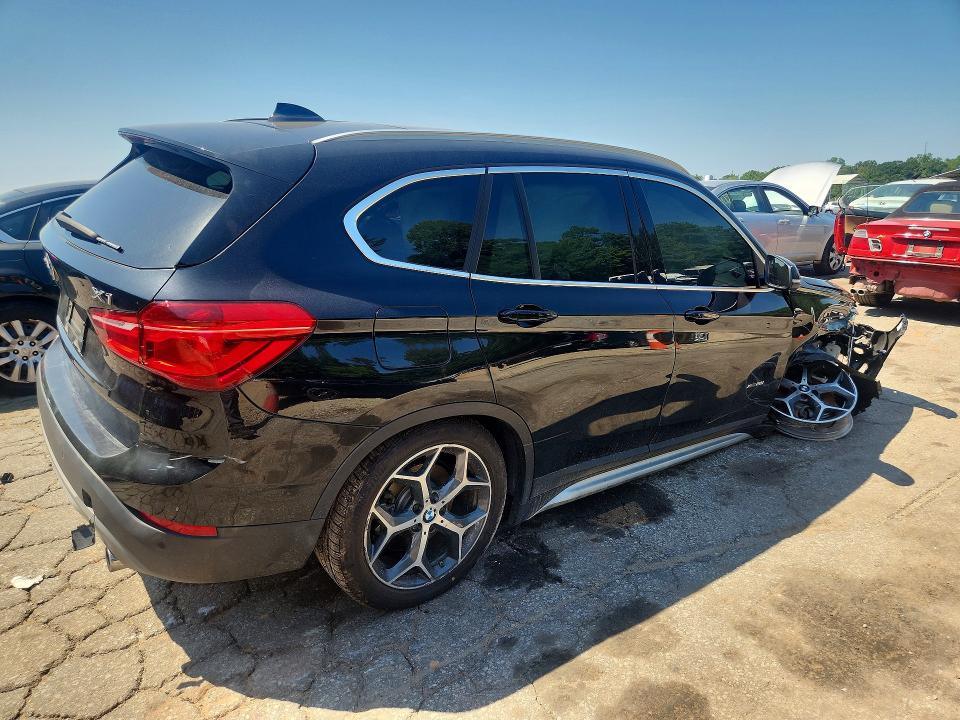 65914256 :رقم المزاد ، WBXHT3C31H5F74886 vin ، 2017 Bmw X1 مزاد بيع