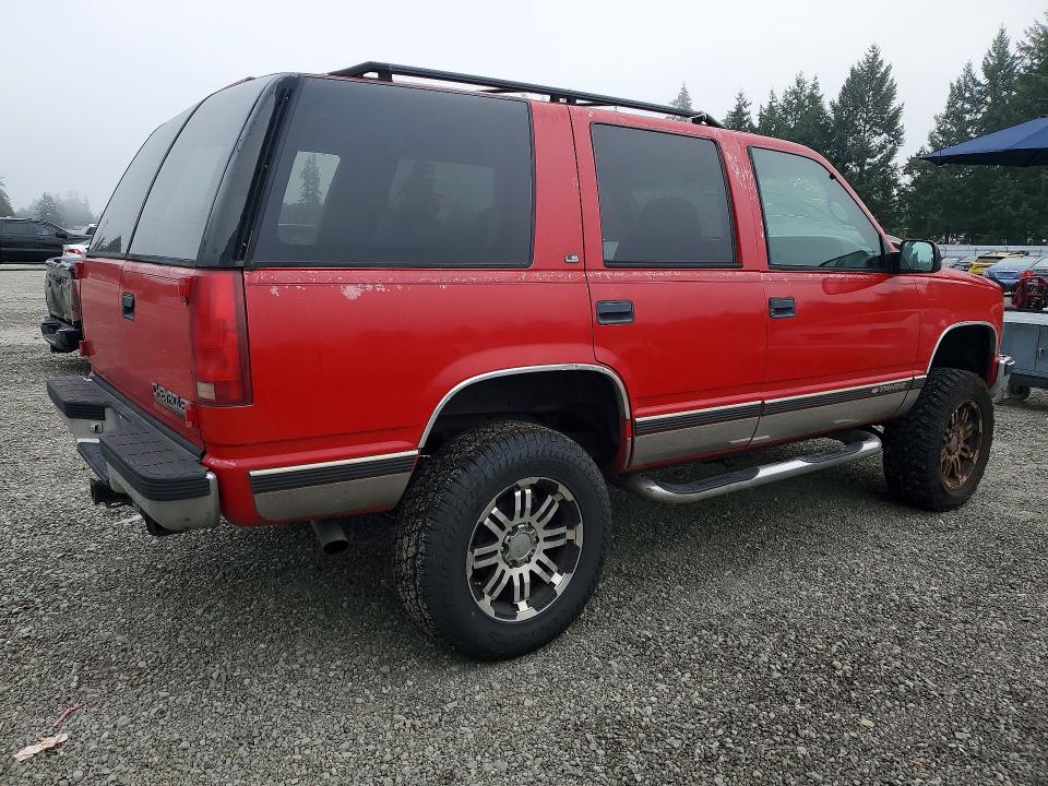 64989056 :رقم المزاد ، 1GNEK13R7WJ338778 vin ، 1998 Chevrolet Tahoe مزاد بيع