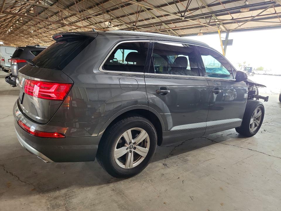 Продажа на аукционе авто 2019 Audi Q7, vin: WA1AHAF76KD021528, номер лота: 64293306