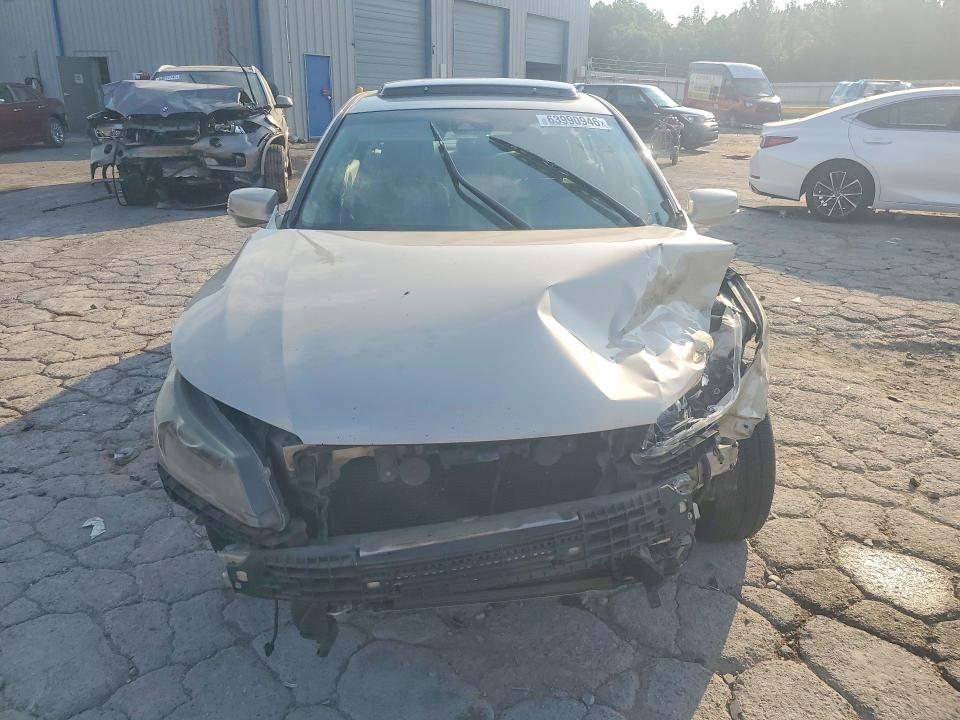 Продаж на аукціоні авто 2013 Honda Accord, vin: 1HGCR2F88DA146658, номер лоту: 64902766