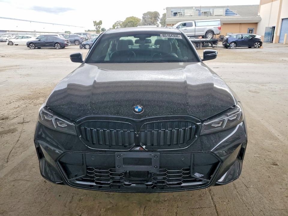 65164366 :رقم المزاد ، 3MW69CW06T8G11375 vin ، 2026 Bmw 330i مزاد بيع