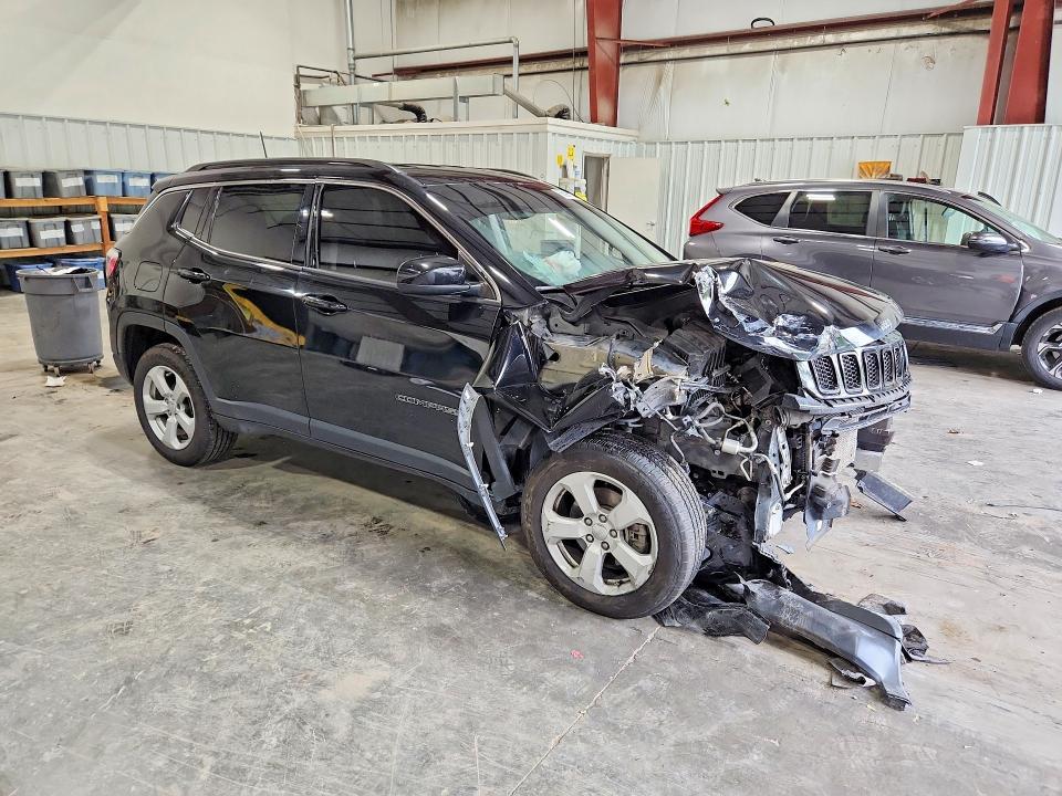 66396766 :رقم المزاد ، 3C4NJDBB4LT239695 vin ، 2020 Jeep Compass مزاد بيع