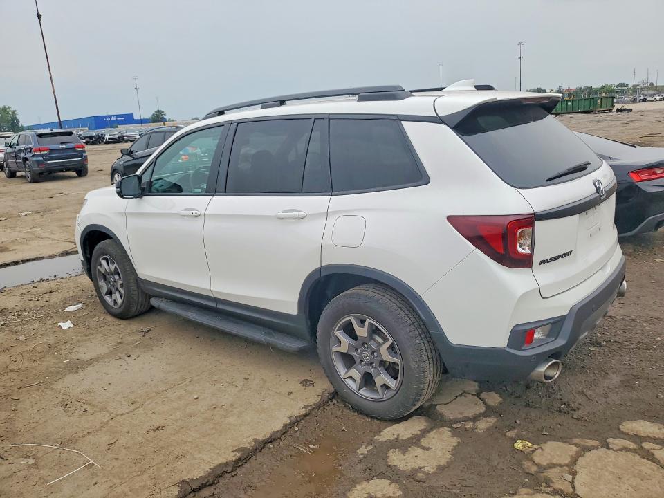 Продаж на аукціоні авто 2023 Honda Passport, vin: 5FNYF8H67PB044386, номер лоту: 64676986