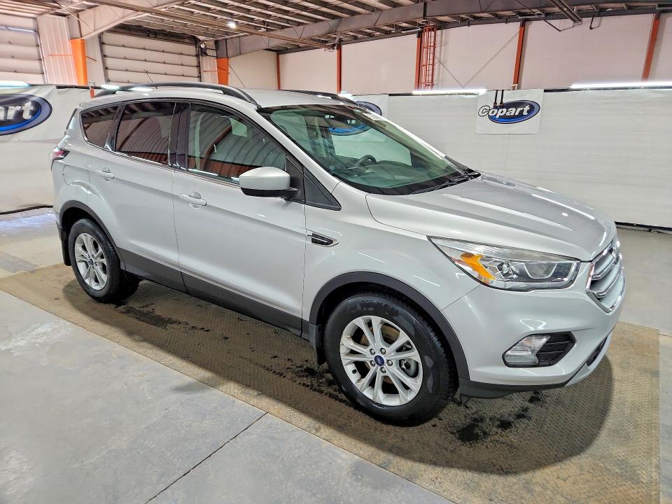 Aukcja sprzedaży 2017 Ford Escape, vin: 1FMCU9G93HUE80402, numer aukcji: 64016396
