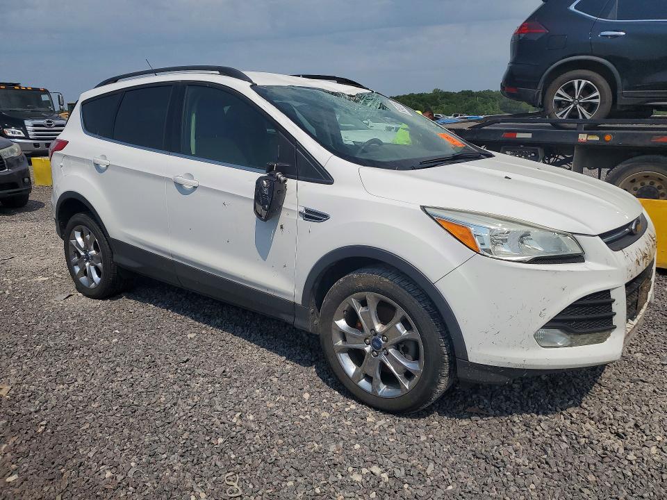 64140126 :رقم المزاد ، 1FMCU9G96DUB54913 vin ، 2013 Ford Escape مزاد بيع