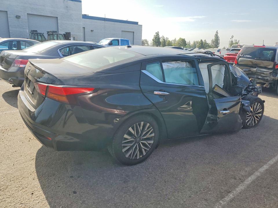 Продаж на аукціоні авто 2025 Nissan Altima, vin: 1N4BL4DV5SN351754, номер лоту: 64106886