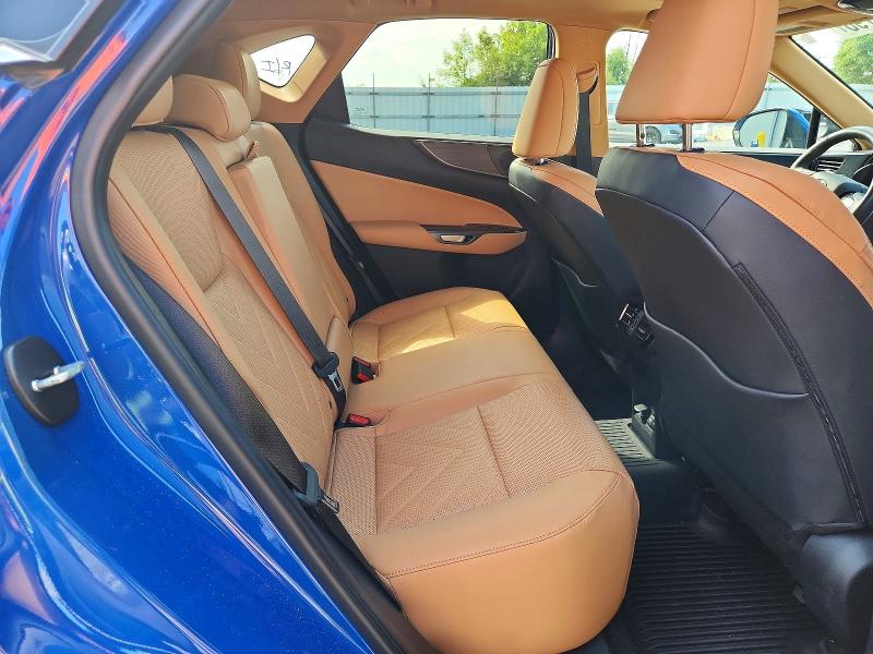 Продажа на аукционе авто 2023 Lexus Nx, vin: 2T2HGCEZ2PC031012, номер лота: 66716796