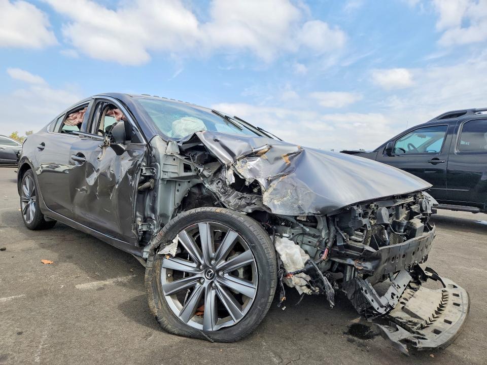 65017716 :رقم المزاد ، JM1GL1VM4L1521339 vin ، 2020 Mazda 6 مزاد بيع