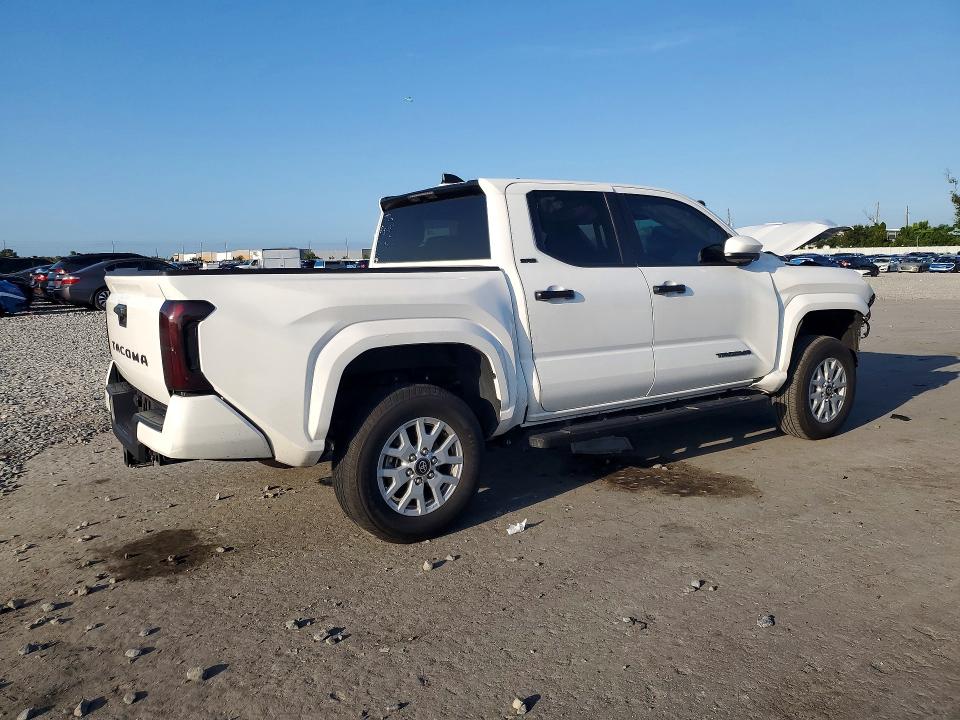 65091116 :رقم المزاد ، 3TMKB5FN8RM017805 vin ، 2024 Toyota Tacoma مزاد بيع