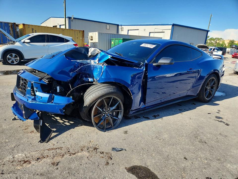 66012196 :رقم المزاد ، 1FA6P8R01R5501072 vin ، 2024 Ford Mustang مزاد بيع