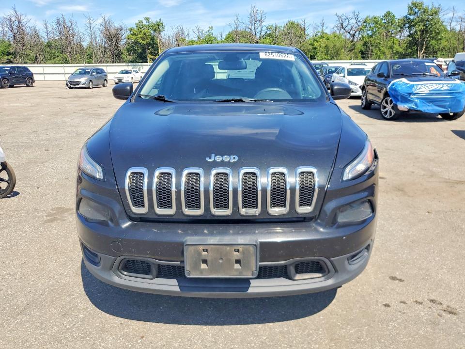 62510626 :رقم المزاد ، 1C4PJMAB8FW630471 vin ، 2015 Jeep Cherokee مزاد بيع