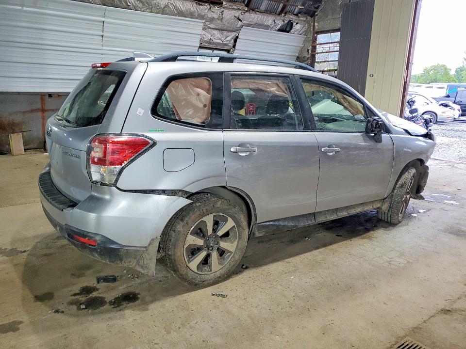 65917676 :رقم المزاد ، JF2SJABC5JH575797 vin ، 2018 Subaru Forester مزاد بيع
