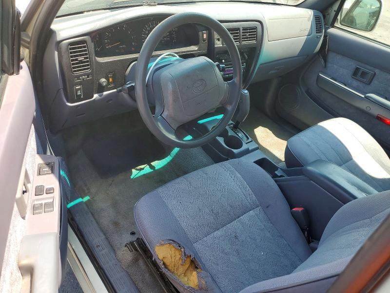 64646206 :رقم المزاد ، 5TESN92N7YZ700407 vin ، 2000 Toyota Tacoma مزاد بيع