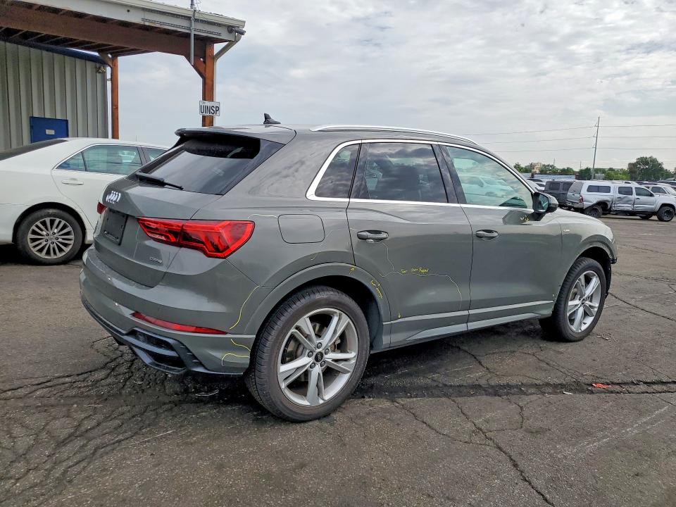 Продажа на аукционе авто 2021 Audi Q3, vin: WA1EECF39M1045460, номер лота: 64785356