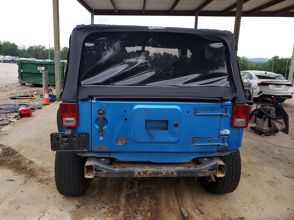 63357486 :رقم المزاد ، 1J4AA2D18AL136998 vin ، 2010 Jeep Wrangler مزاد بيع