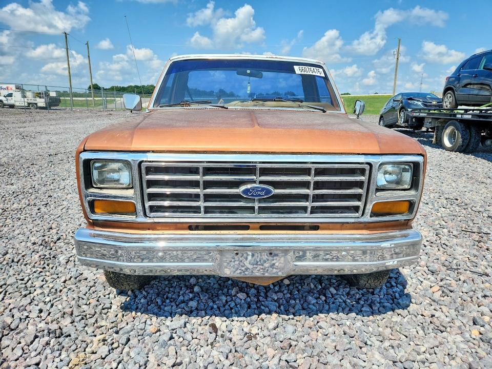 66076476 :رقم المزاد ، 1FTDF15F4CLA44539 vin ، 1982 Ford F150 مزاد بيع