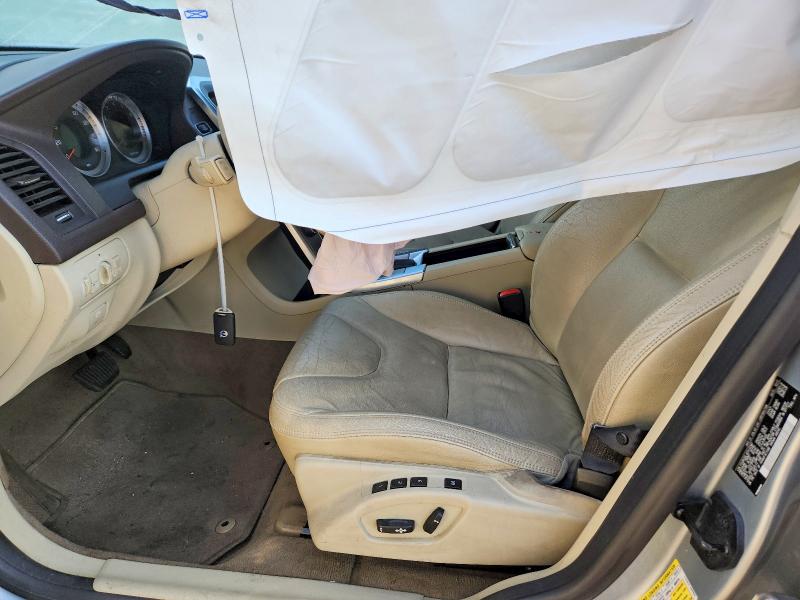 2013 Volvo Xc60 მანქანა იყიდება აუქციონზე, vin: YV4952DL4D2412387, აუქციონის ნომერი: 65700556