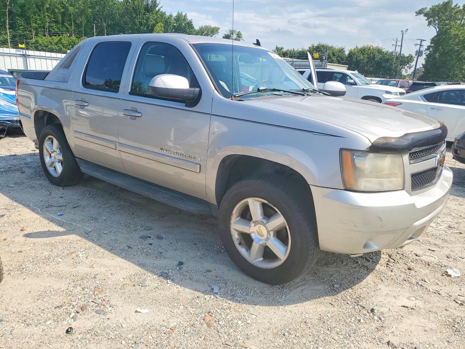 64419706 :رقم المزاد ، 3GNFK123X7G168601 vin ، 2007 Chevrolet Avalanche مزاد بيع