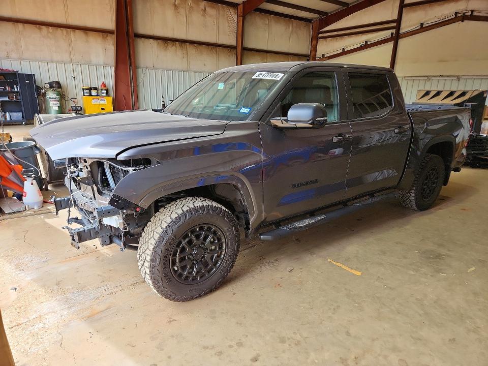 65470906 :رقم المزاد ، 5TFLA5DB7SX260649 vin ، 2025 Toyota Tundra مزاد بيع