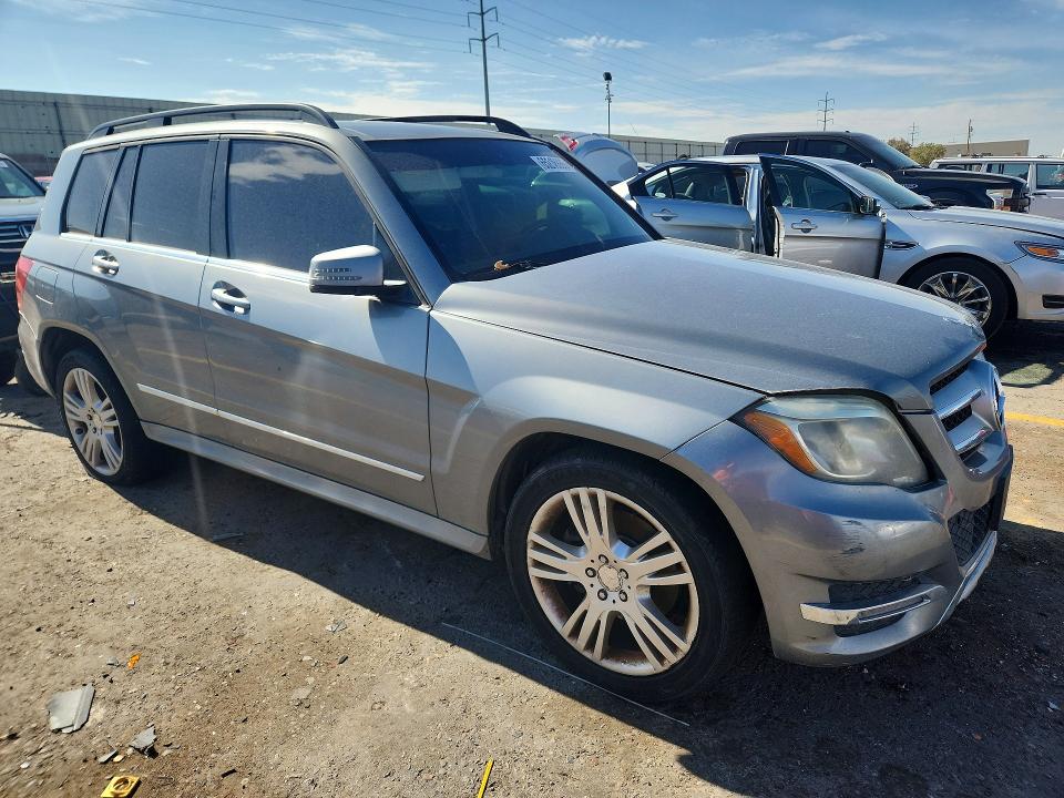 Продажа на аукционе авто 2013 Mercedes-benz Glk, vin: WDCGG8JB2DG105915, номер лота: 65218886