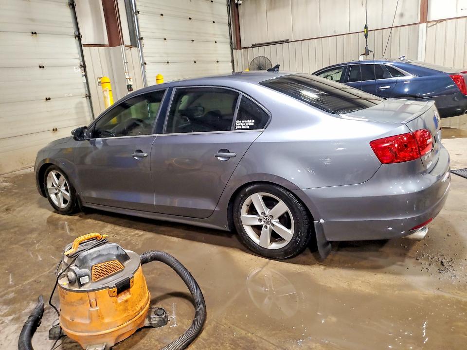 Продаж на аукціоні авто 2013 Volkswagen Jetta, vin: 3VWLL7AJ2DM439334, номер лоту: 65326406