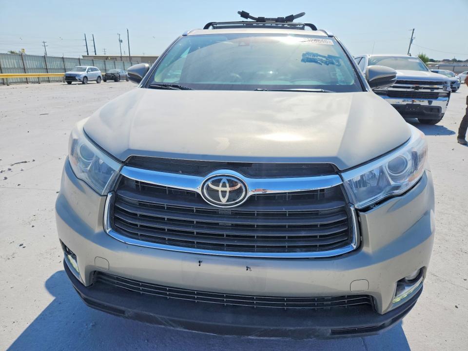 63320646 :رقم المزاد ، 5TDDKRFH4FS143116 vin ، 2015 Toyota Highlander مزاد بيع